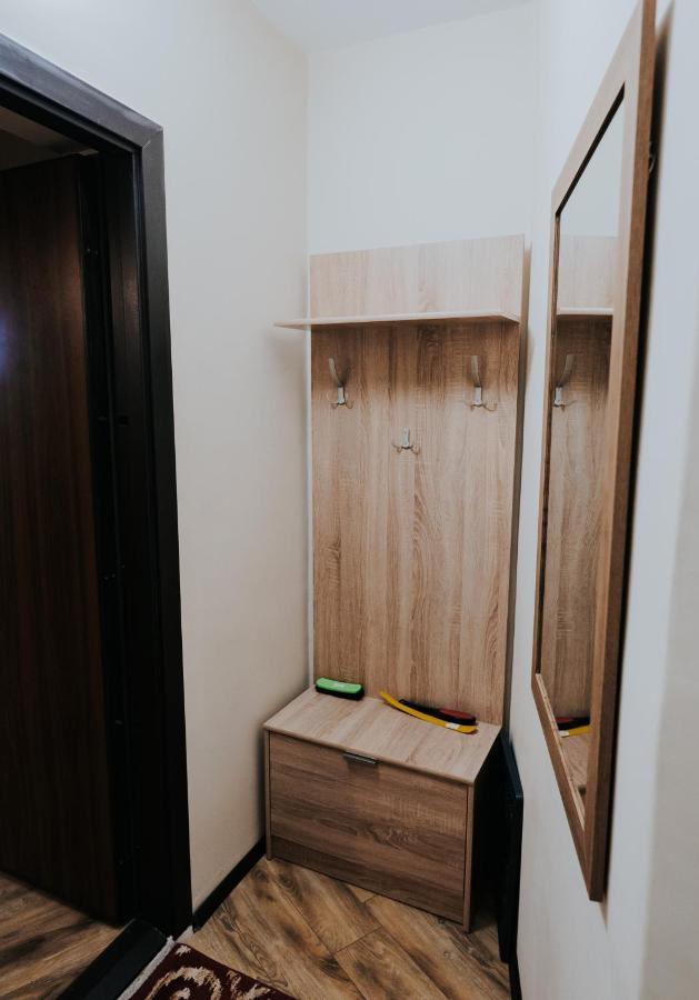 Carla'S Studio Central Palas, Airport Shuttle Iasi Eksteriør bilde